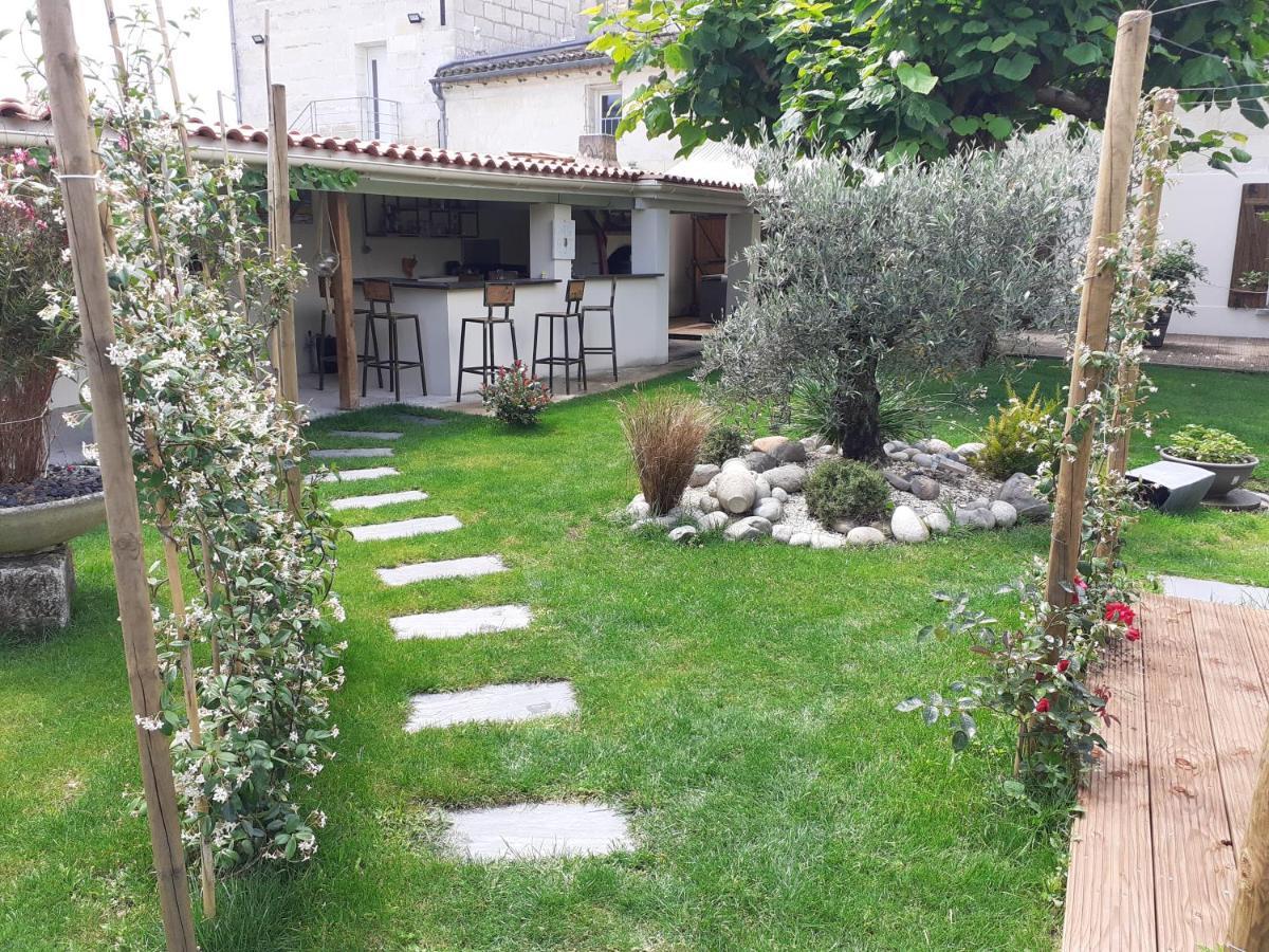 Bed and Breakfast Chez Jeanfi Fronsac  Esterno foto