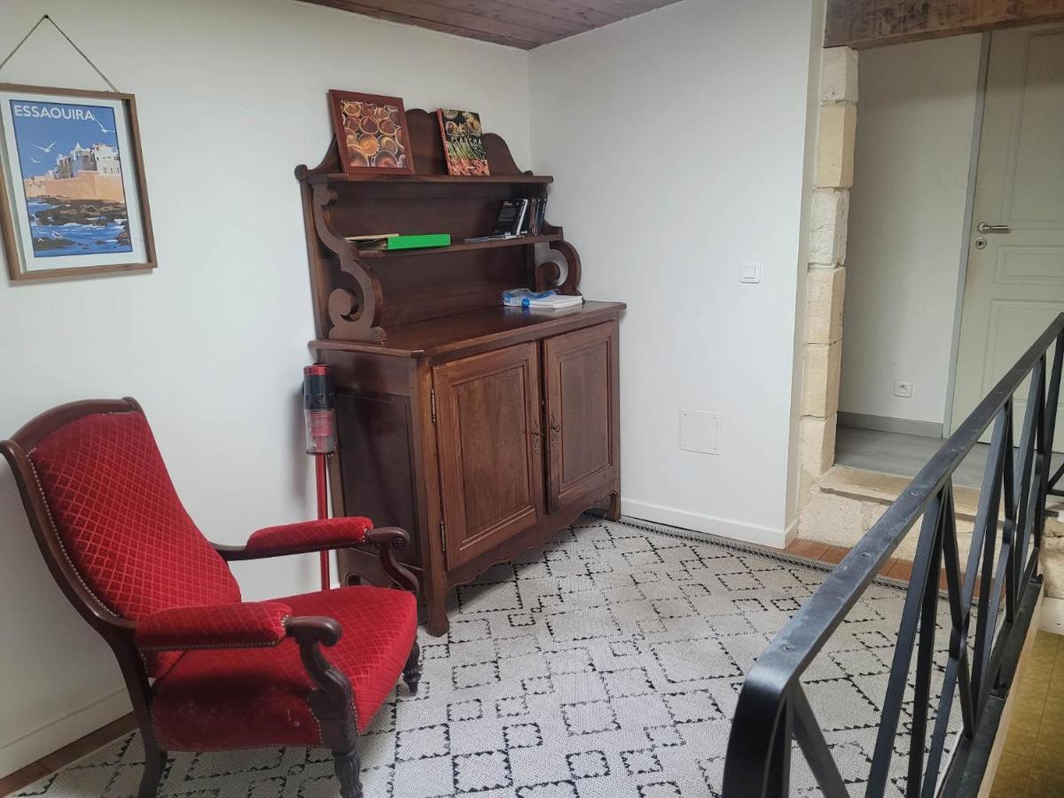Bed and Breakfast Chez Jeanfi Fronsac  Esterno foto