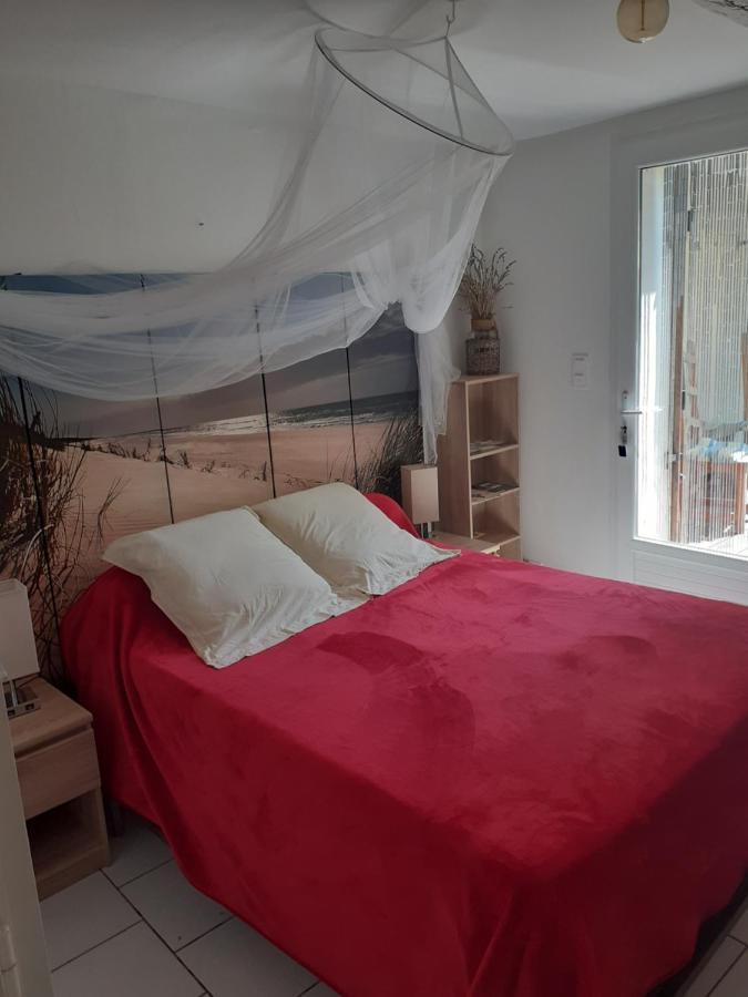 Bed and Breakfast Chez Jeanfi Fronsac  Esterno foto
